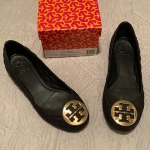 Tory Burch quilted ballet flats size 9